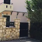Seaside Family House